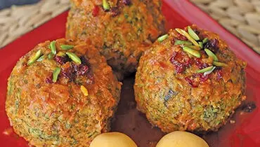 کوفته زرشک و زردآلو؛ یک افطاری آبرومندانه