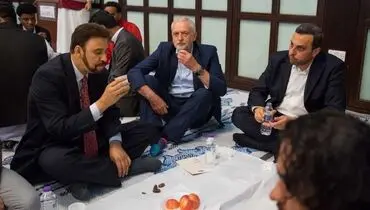 افطاری رهبر حزب کارگر انگلیس +عکس