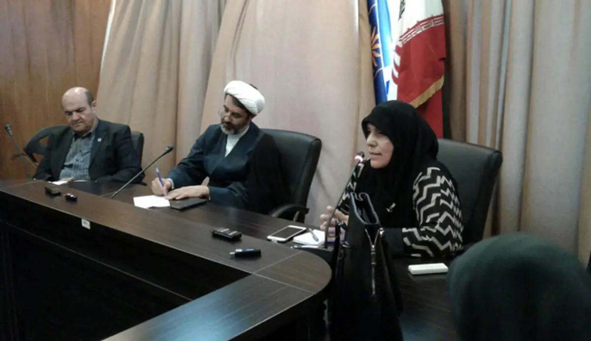 زنان جنگ؛ از خط مقدم تا خانه خاطرات زنانی که در جبهه‌ها گفته و شنیده نشد
