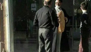 امام جمعه تبریز بدون محافظ در نانوایی +عکس