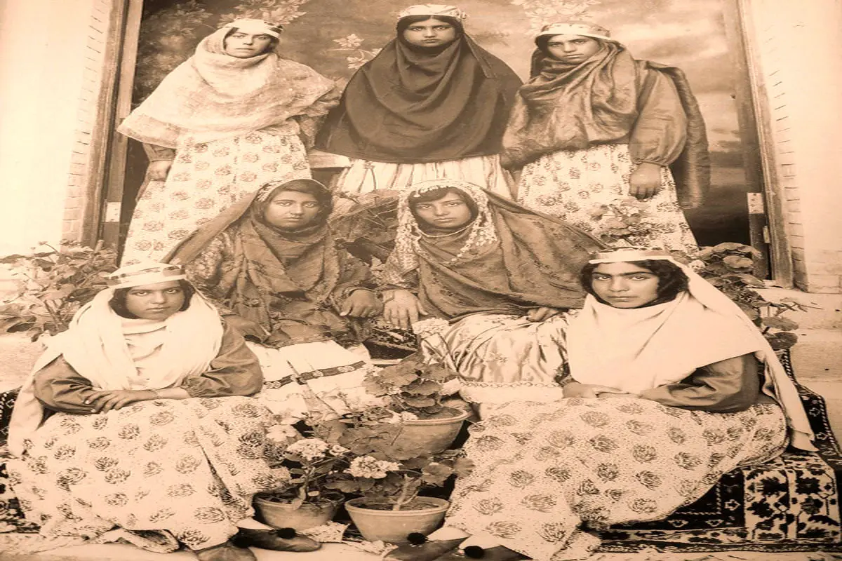 وقتی شاهزاده قاجار درباره تربیت زنان می‌نویسد/ نگاهی به کتابچه تادیب‌النسوان؛ روایتی از پدرسالاری دوران ناصری روح‌انگیز کراچی