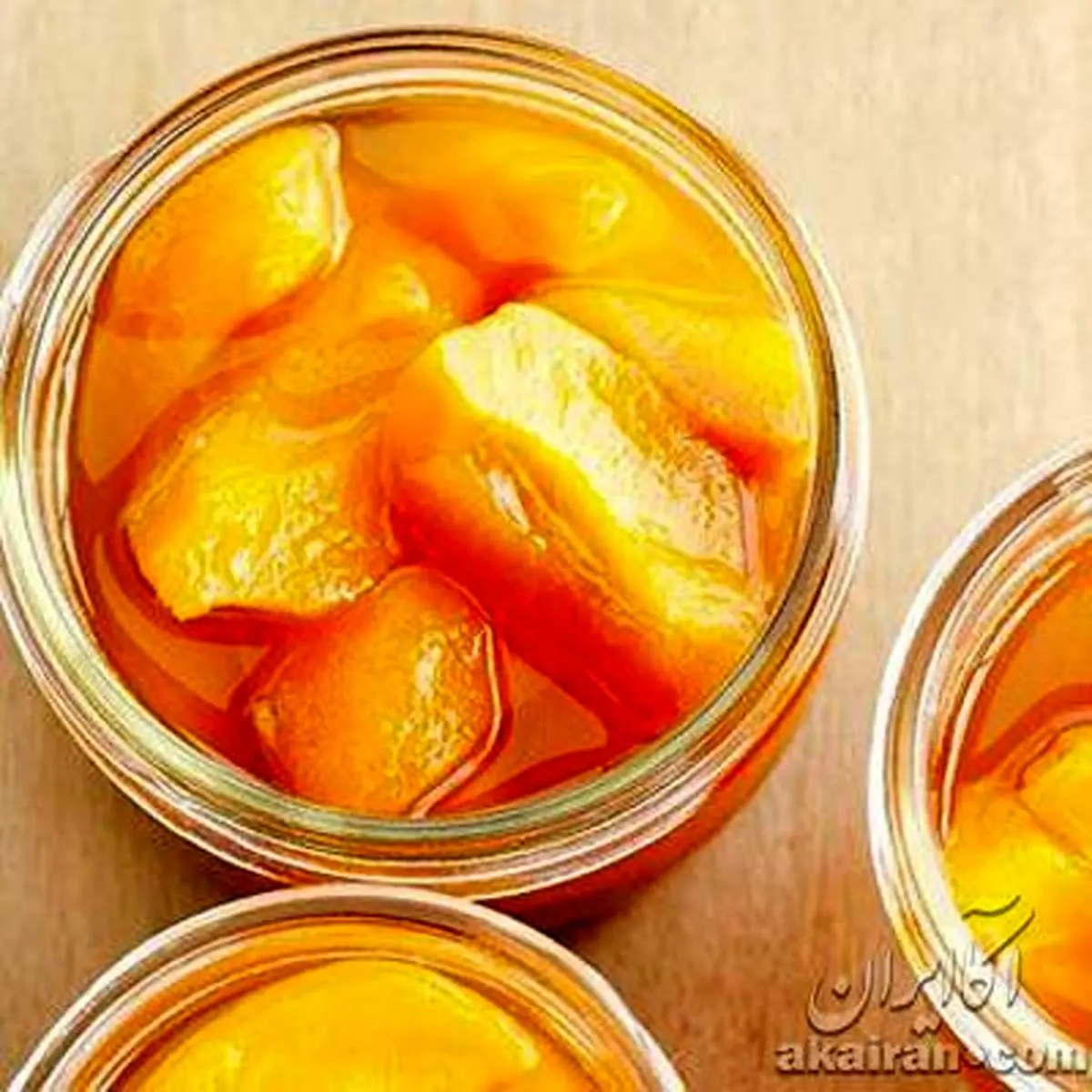 طرز تهیه ترشی زردآلو با سرکه بالزامیک