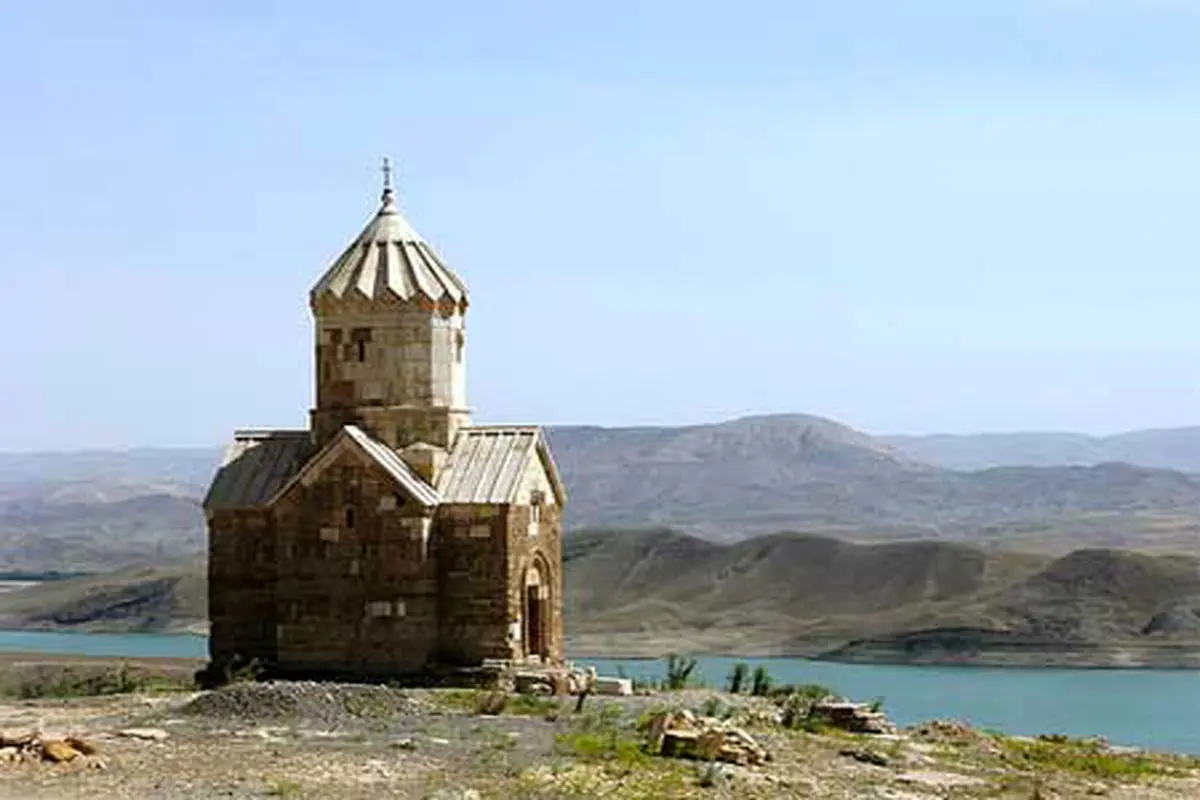 کلیسای مریم مقدس چالدران