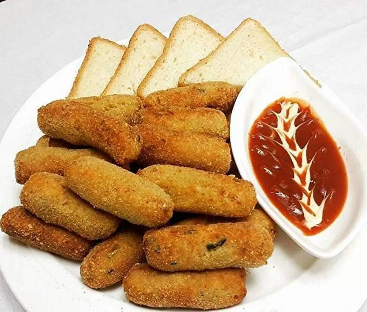 بامیه مرغ یک غذای عالی و خوش طعم برای وعده افطار