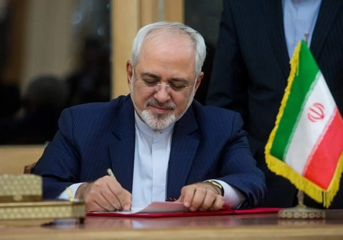 یکی از آرمانهای مردم ایران پایان دادن به مداخلات بیگانگان بوده است