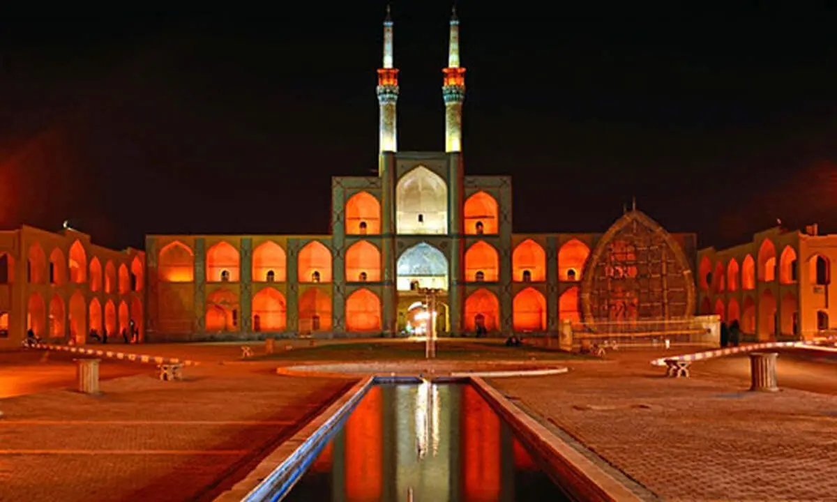 میدان امیر چخماق؛ میدان حماسه های یزد
