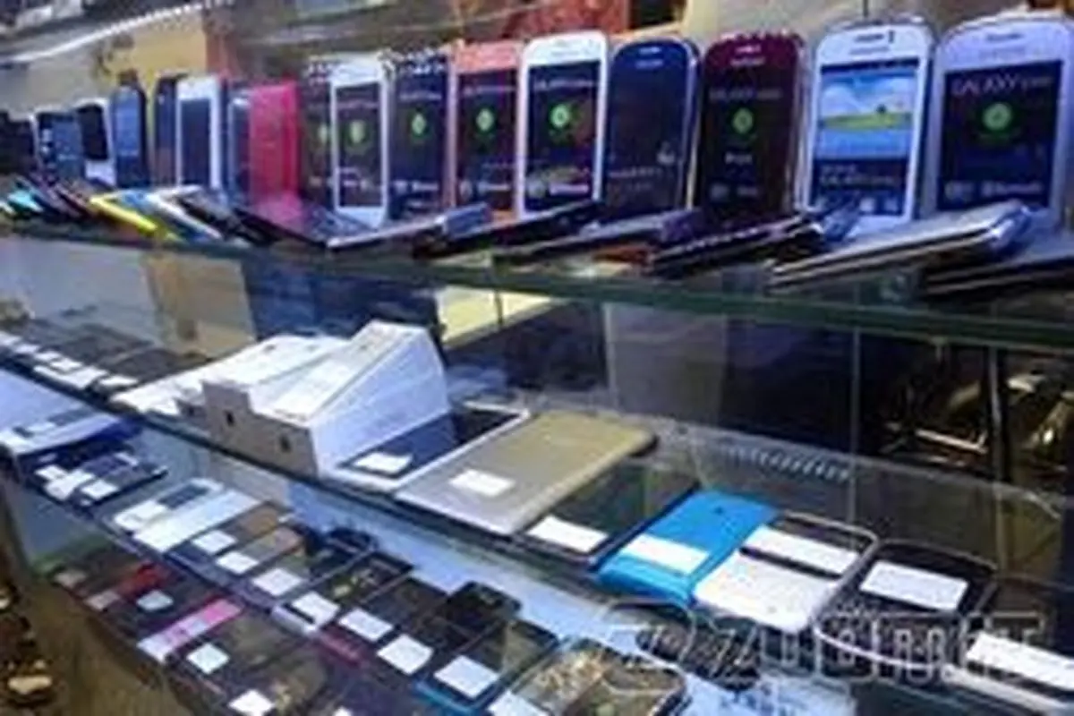 فروش ۱۳ میلیون یورو موبایل به یک نفر !