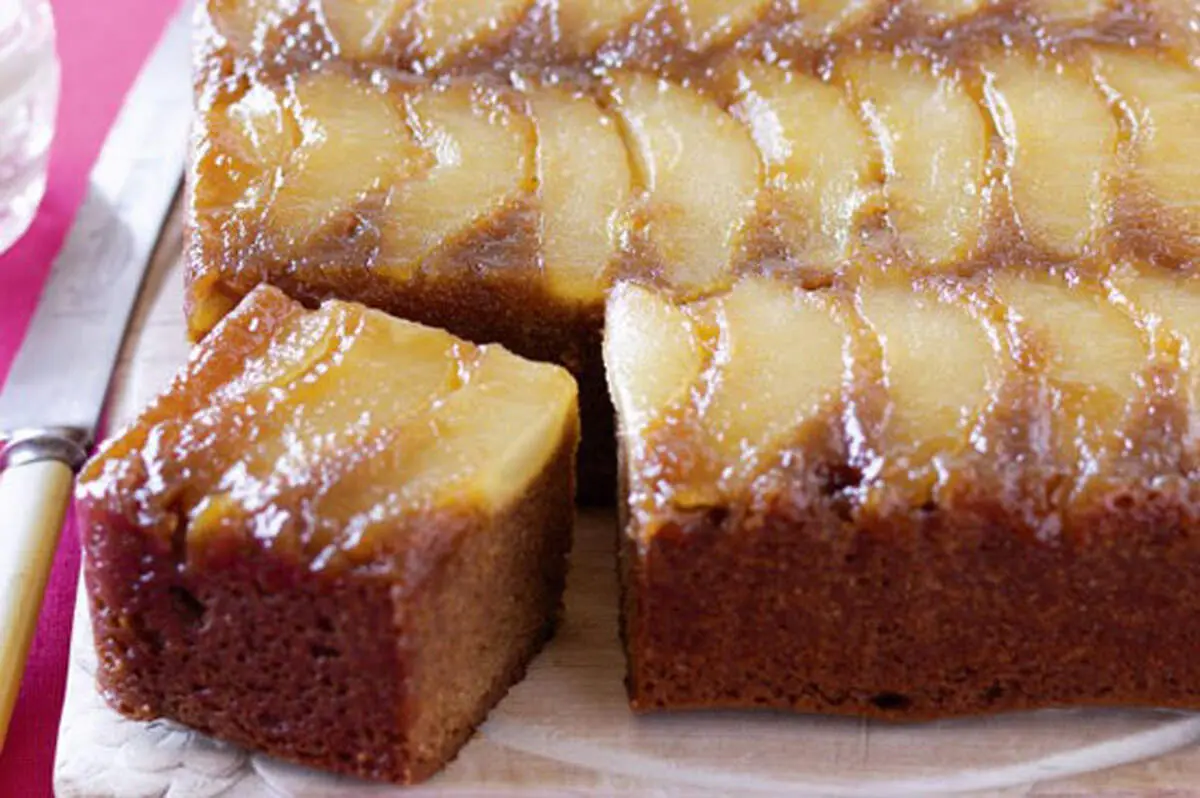 دستور تهیه کیک گلابی و زنجبیل