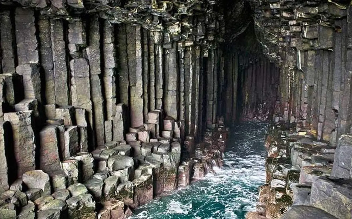 قطعا این غار، عجیب ترین پدیده روی زمین‌ است!