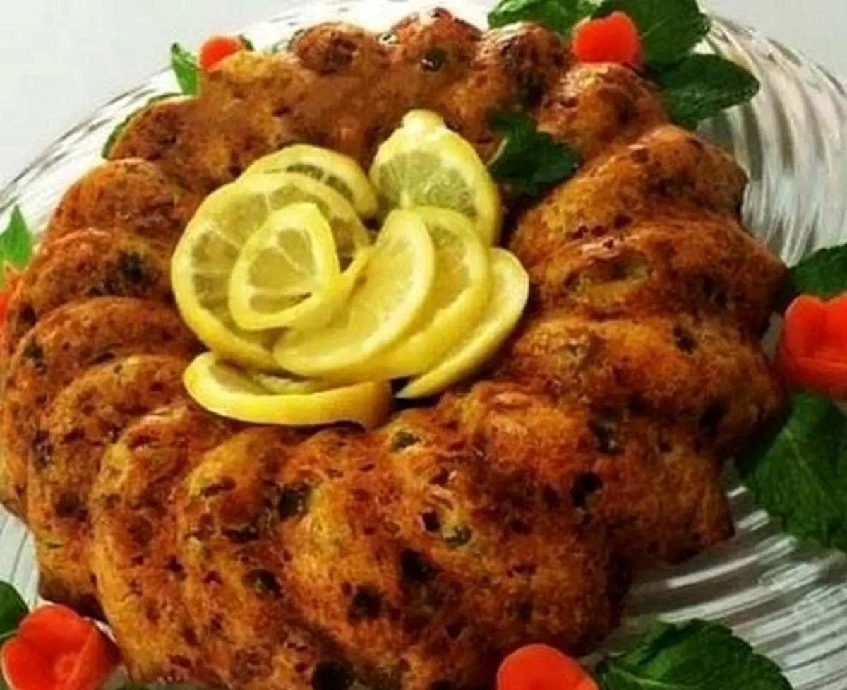 طرز تهیه کوکو سیب زمینی با پیاز و جعفری