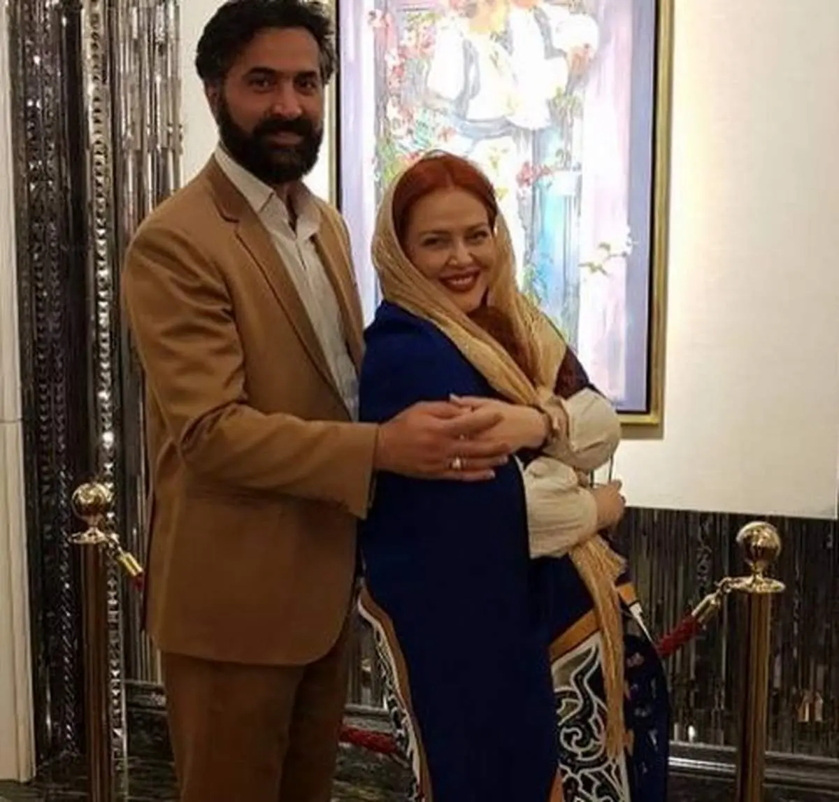 عکس رمانتیک خانم بازیگر با همسرش