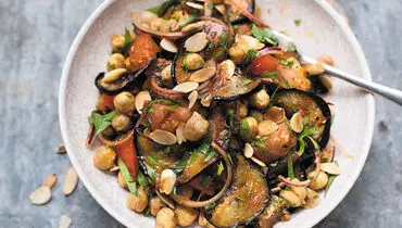 سالاد بادمجان کبابی و نخود