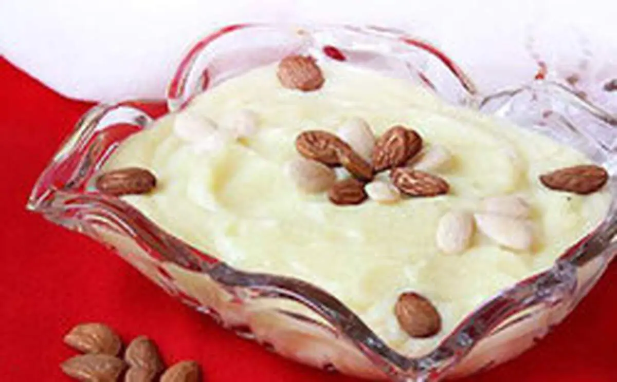 طرز تهیه حریره بادام برای نوزاد با برنج