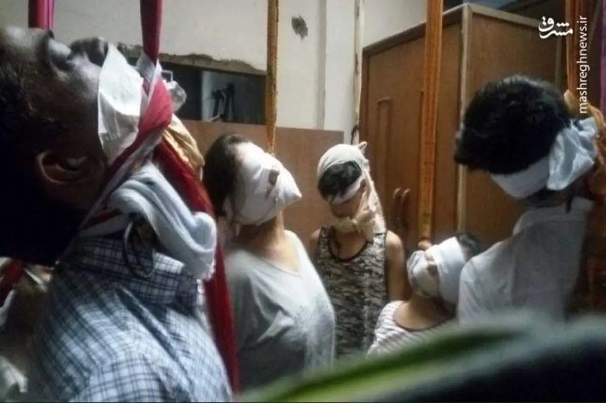 مرگ مرموز ۱۱ عضو یک خانواده +عکس