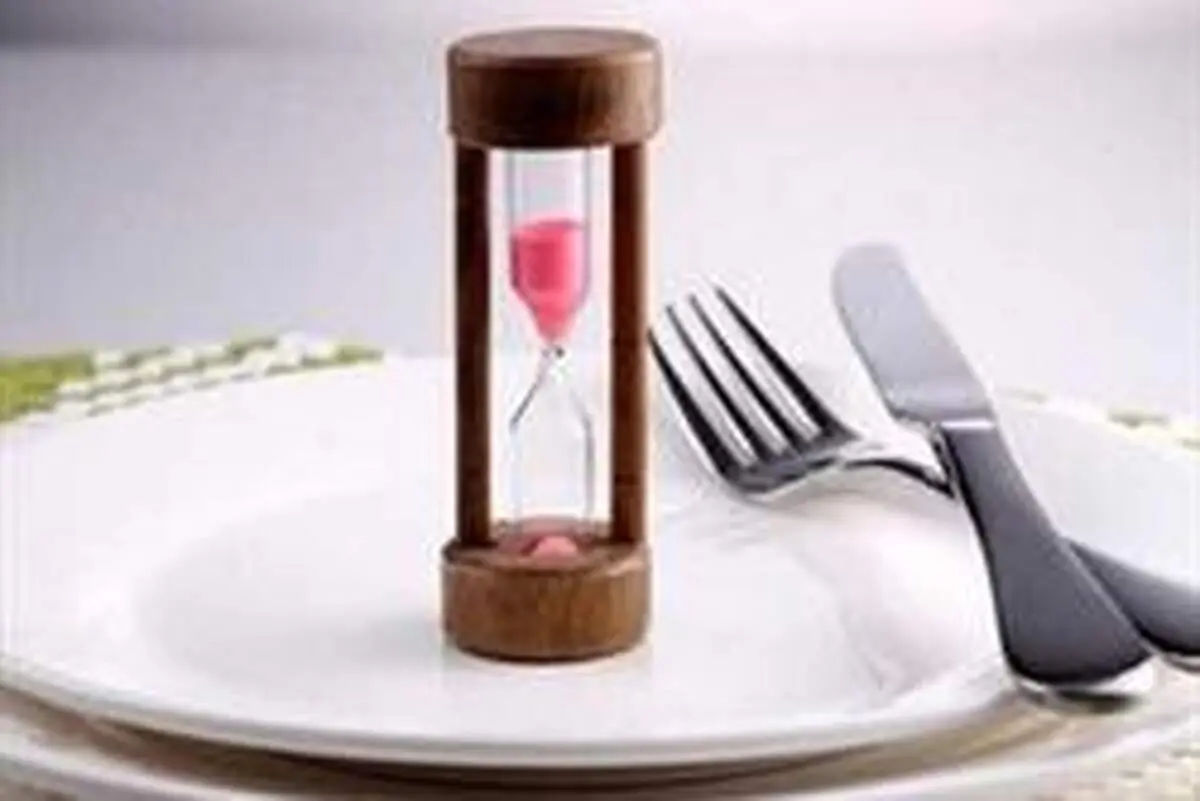 با آرام غذا خوردن لاغر شوید