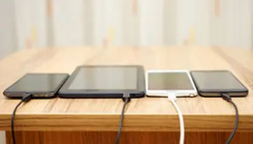 چرا نباید باتری گوشی موبایل را شبانه شارژ کنیم؟