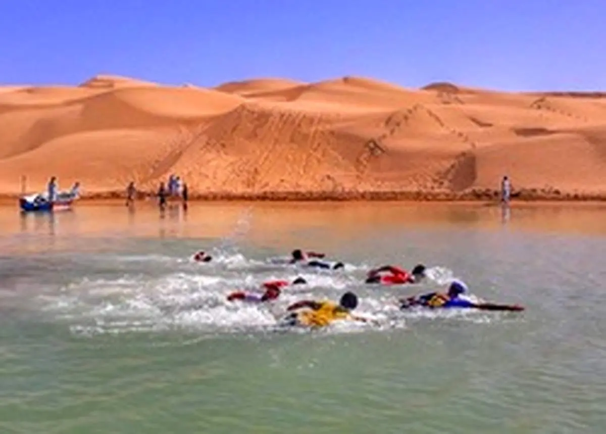 روستای تنگ محل تلاقی کویر و دریا