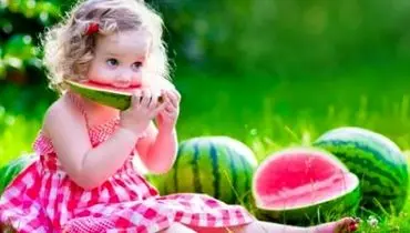 مواد غذایی مفید برای کودکان در روزهای گرم تابستان