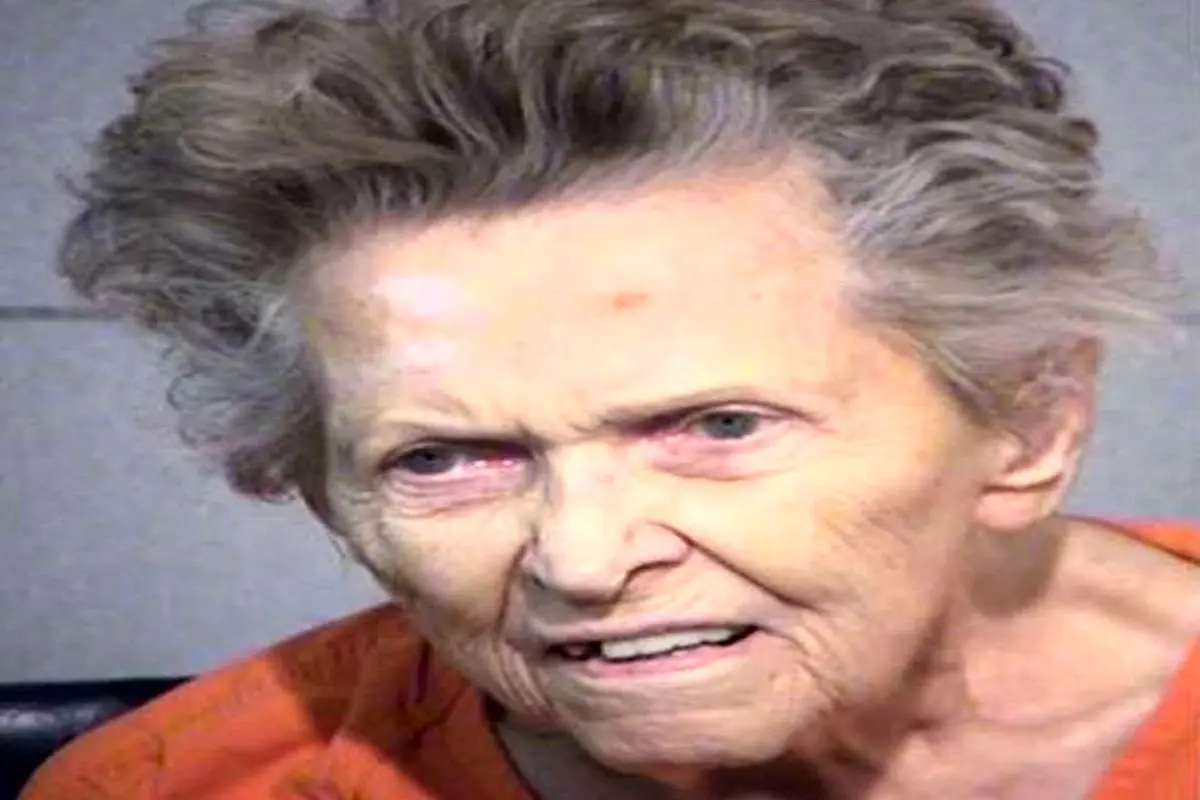قتل فرزند توسط مادر ۹۲ ساله برای فرار از خانه سالمندان!