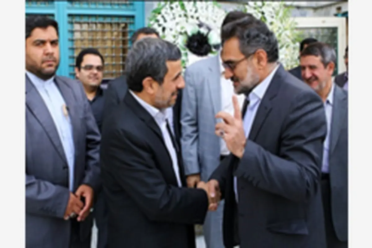 جنجالی که وزیر ارشاد احمدی نژاد به پا کرد