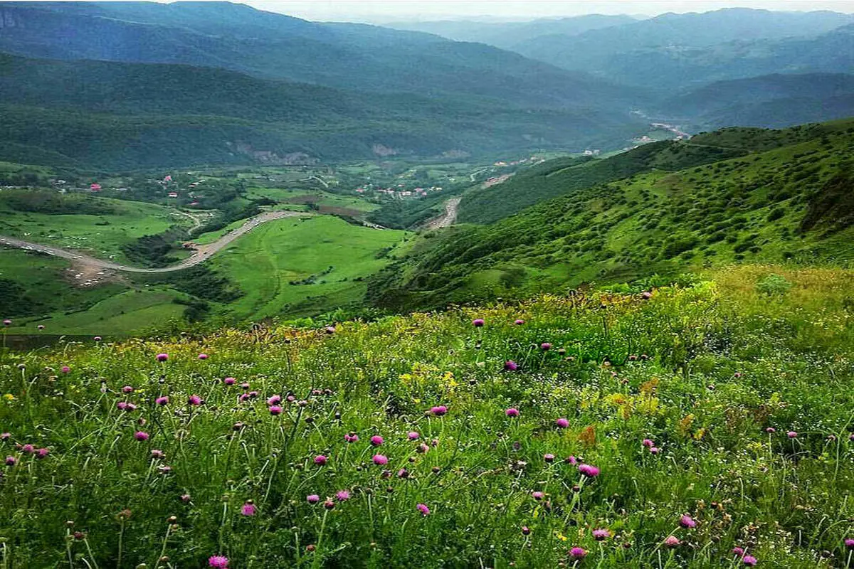 نمایی زیبا از گردنه حیران