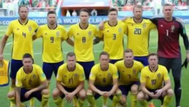تیم فوتبال سوئد مجبور به تخلیه هتل‌شان شد