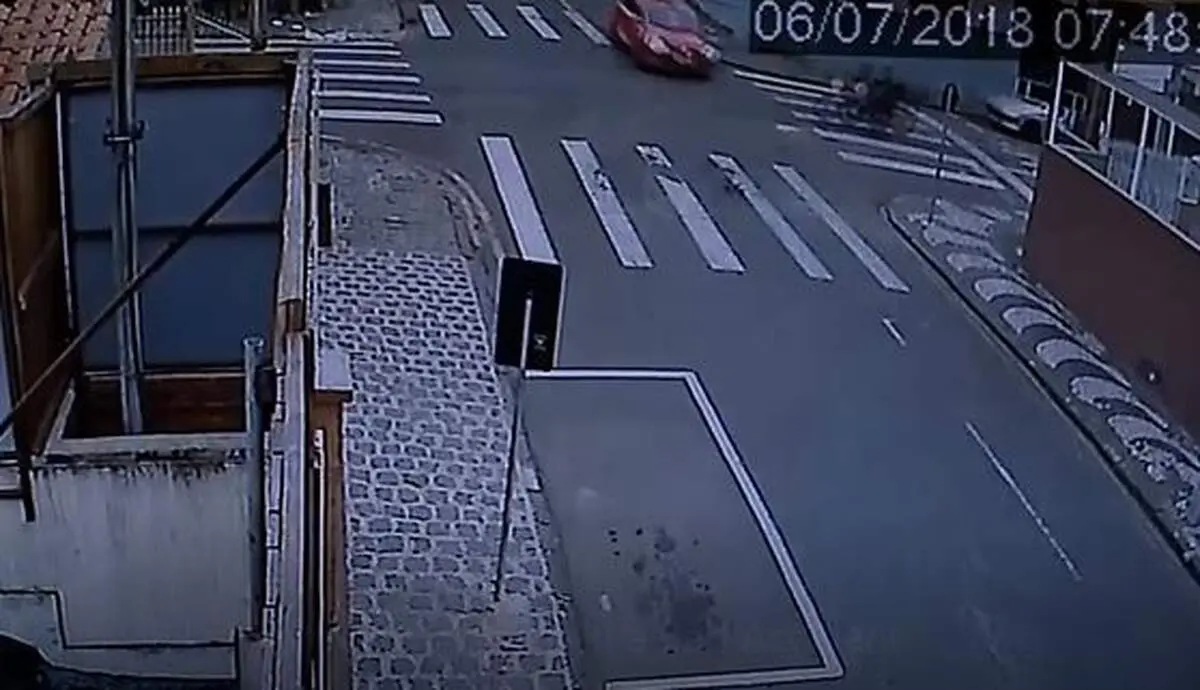 تصادف وحشتناک موتور سوار با خودرو