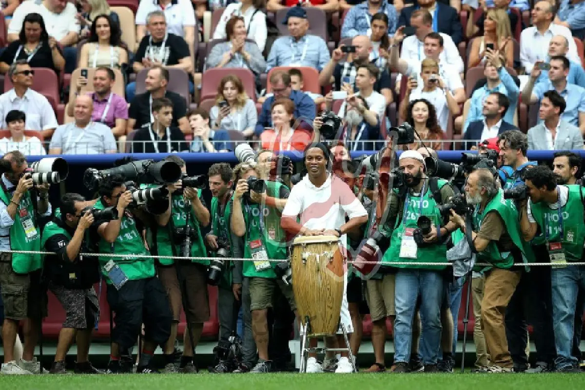 کار جالب رونالدینیو در فینال جام جهانی +عکس