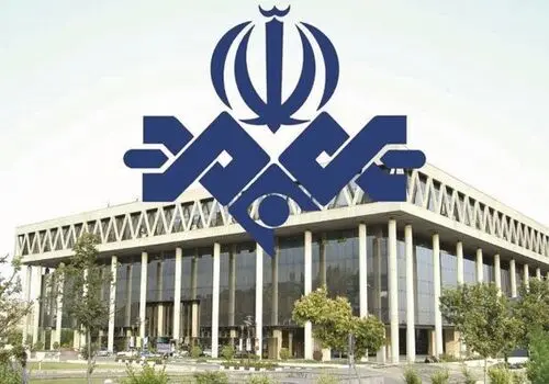 اکران پُراستقبال «بچه مردم» با حضور ستاره‌ها؛ از حضور فرزاد حسنی تا رامبد جوان!