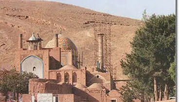 مشهد اردهال امامزاده ای در کاشان