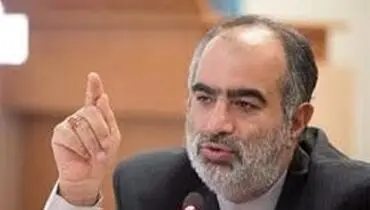 آشنا: بزرگترین تهدید علیه آمریکا، ترامپ است