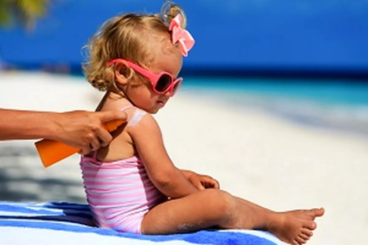کرم ضد آفتاب و اهمیت آن در مراقبت از پوست