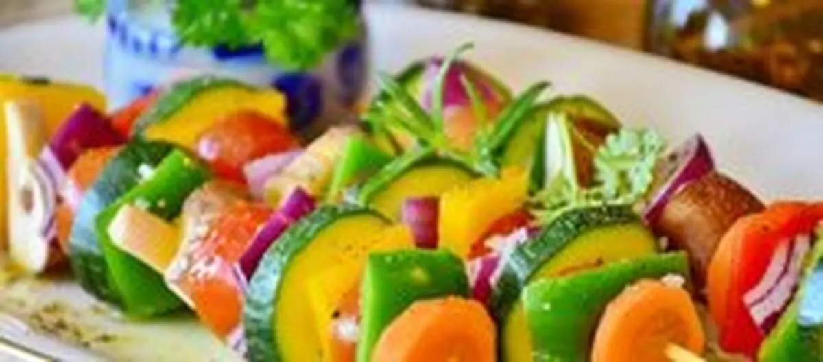آیا عادات غذایی  بر روی  سرطان پستان  تاثیری دارد؟