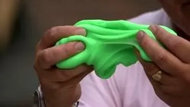 مضرات استفاده کودکان از خمیر بازی "اسلایم" (Slime)