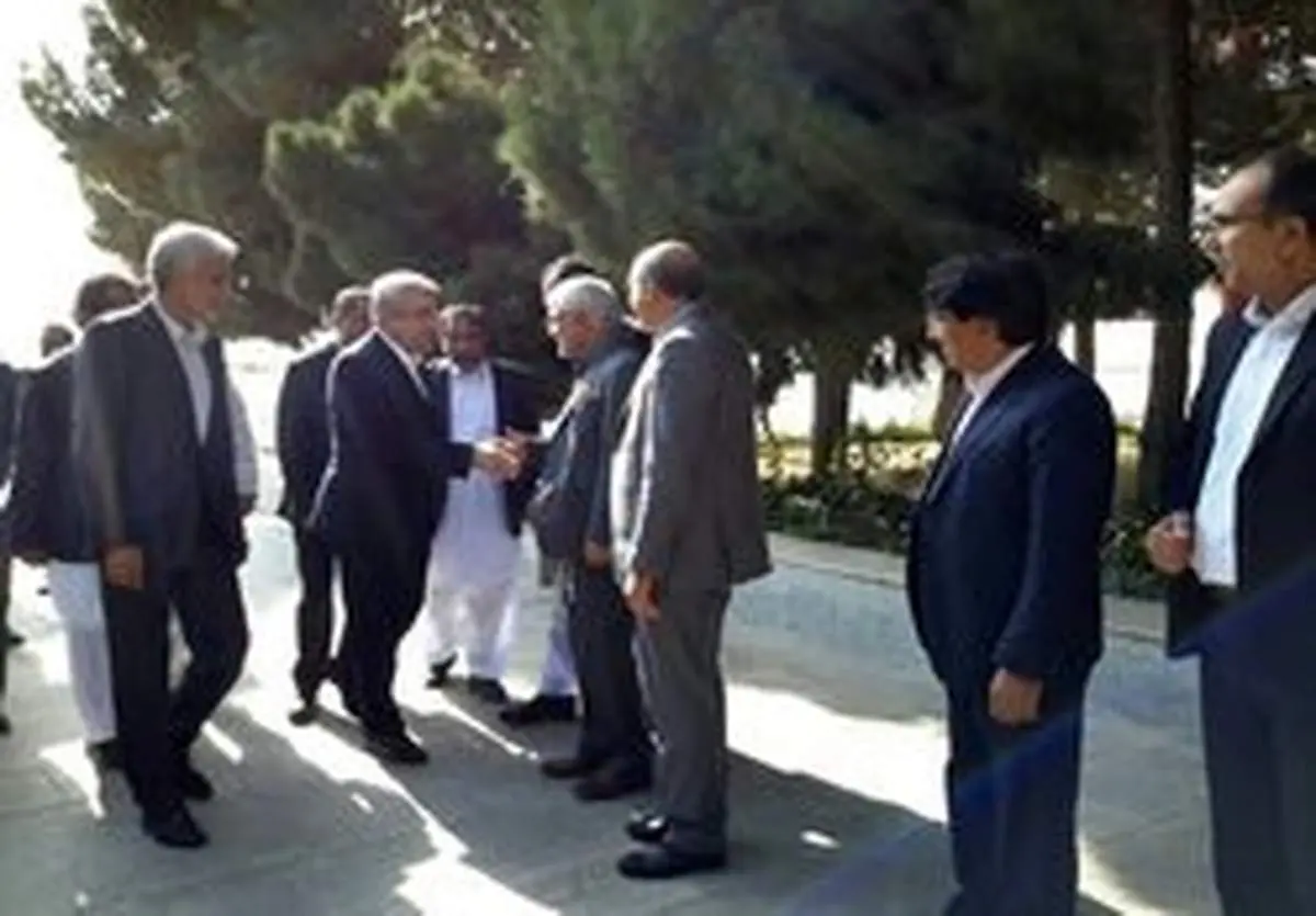 وزیر نیرو به سیستان وبلوچستان سفر کرد