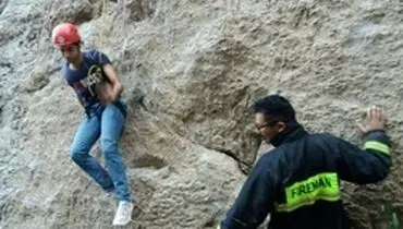 ماموران انتظامی سه جوان گم شده در کوه‌های تفرش نجات دادند