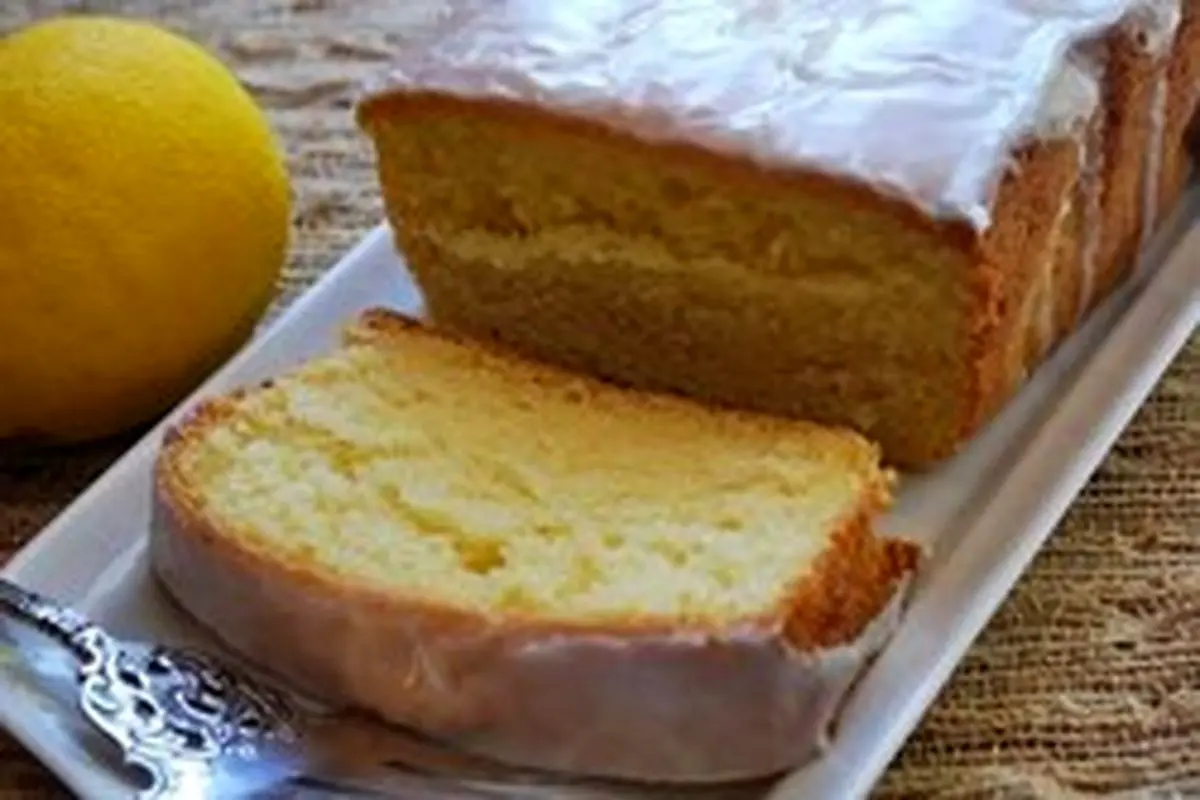 طرز تهیه کیک رژیمی لیمو با ماست