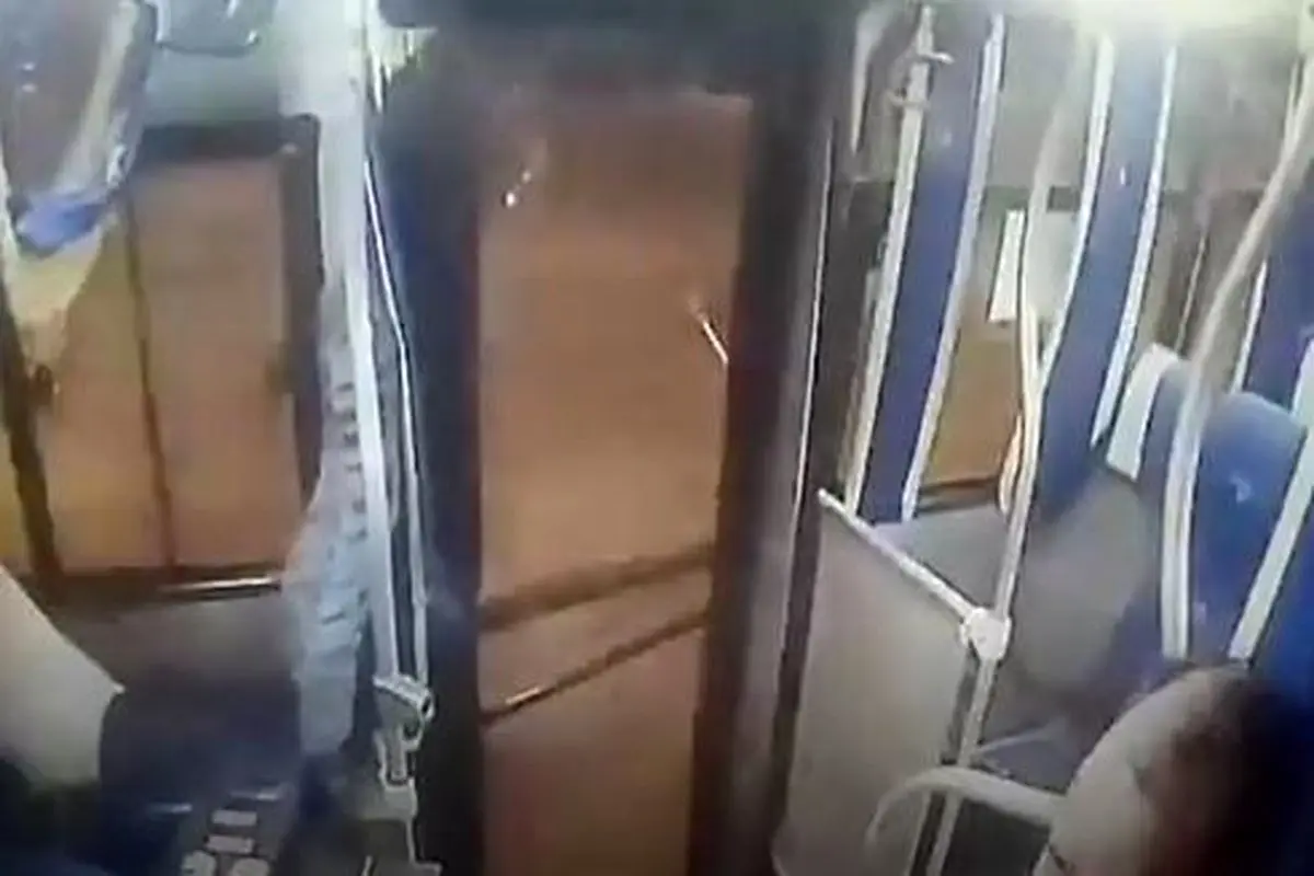 واکنش جانانه راننده اتوبوس به سرقت مسافرش