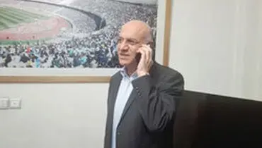 فتحی: استقلال همواره پرچمش بالاست