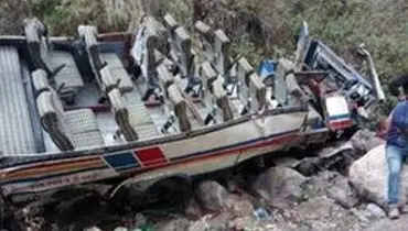 سقوط مرگبار اتوبوس به دره در هند