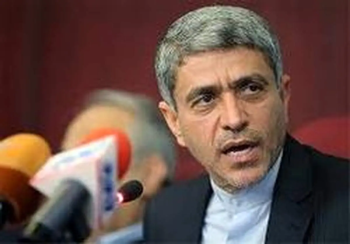 طیب نیا: از هیچ کمکی به تیم اقتصادی دولت دریغ نخواهم کرد