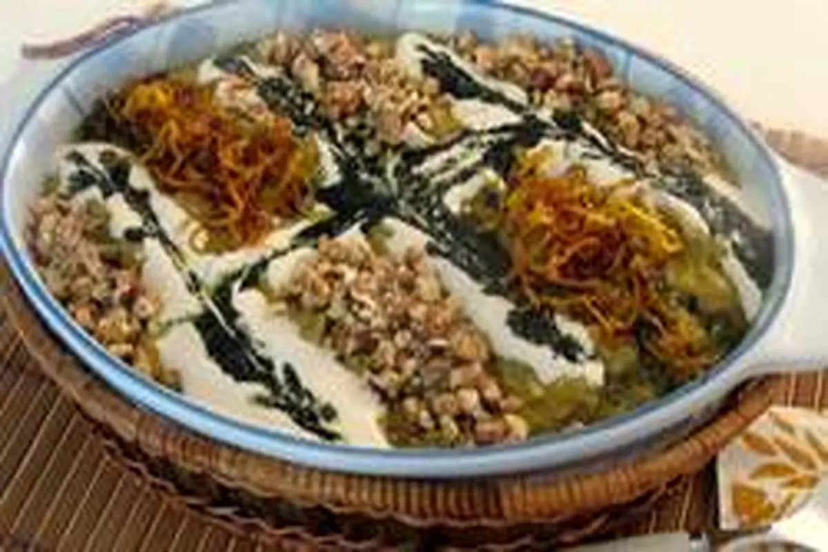 طرز تهیه کشک بادمجان مجلسی