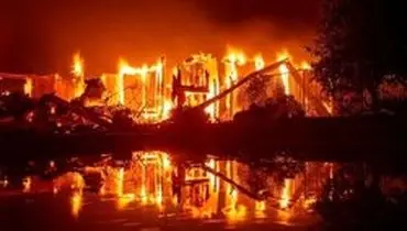 آتش‌سوزی‌ وسیع در کالیفرنیا ادامه دارد