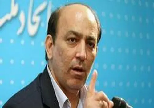 علی شکوری راد از زندان آزاد شد