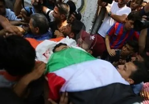 اقدام قابل تامل یک فلسطینی قبل از شهادت+ فیلم