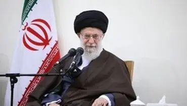 حضور رهبر انقلاب در منزل یکی از شهدای مدافع حرم مشهد