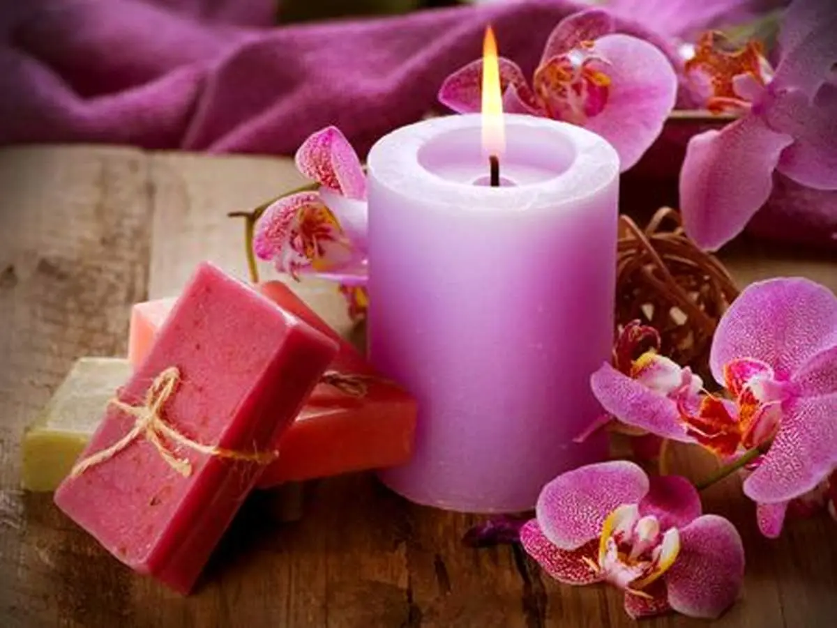 روشهای پاک کردن موم شمع از روی سطوح مختلف