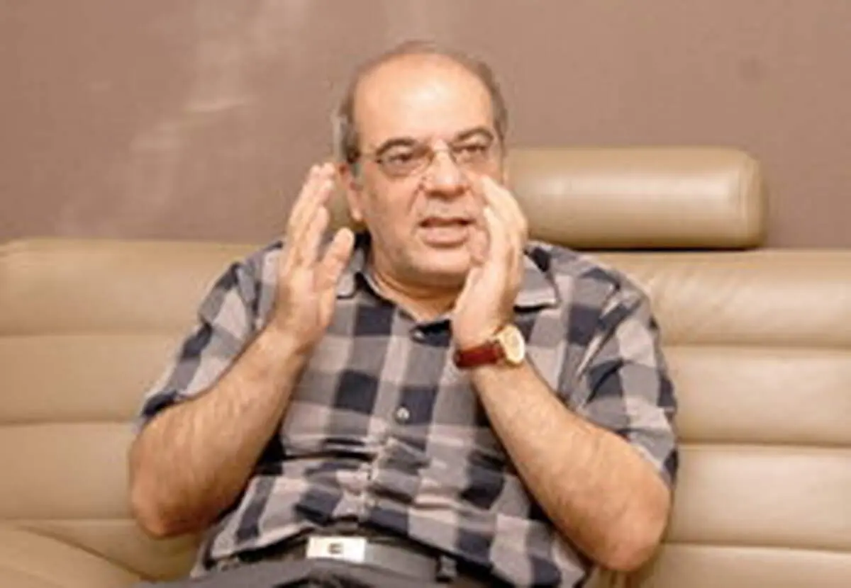 مسخره‌بازی در سیاست اقتصادی به روایت «عباس عبدی»