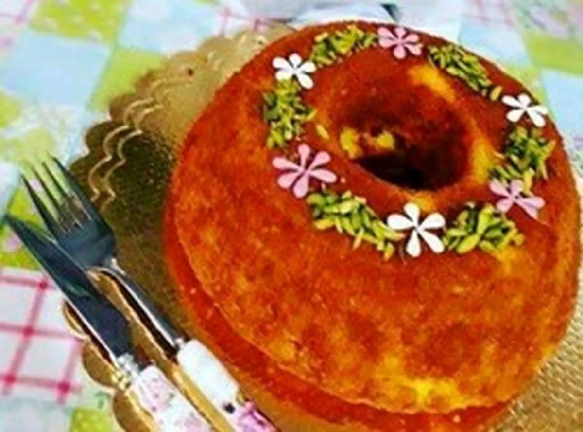 طرز تهیه کیک ماست و زعفران خوش عطر و خوشمزه