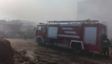 انبار کارخانه قارچ در شهرکرد آتش گرقت